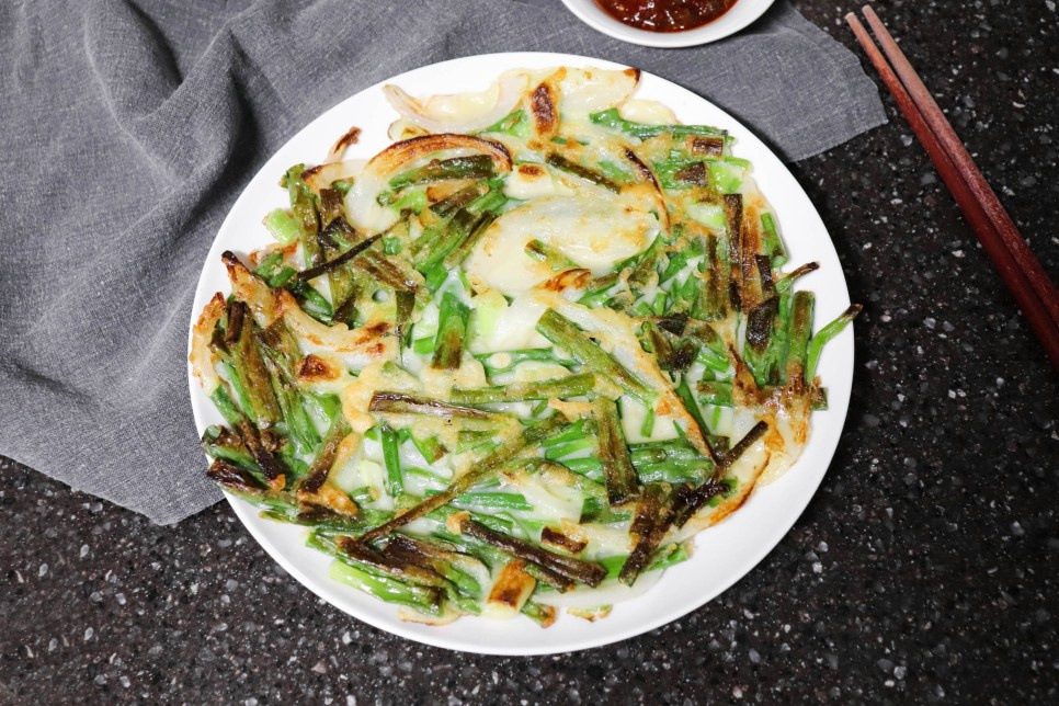 Tortitas Crujientes y Deliciosas de Cebolleta (Pajeon)