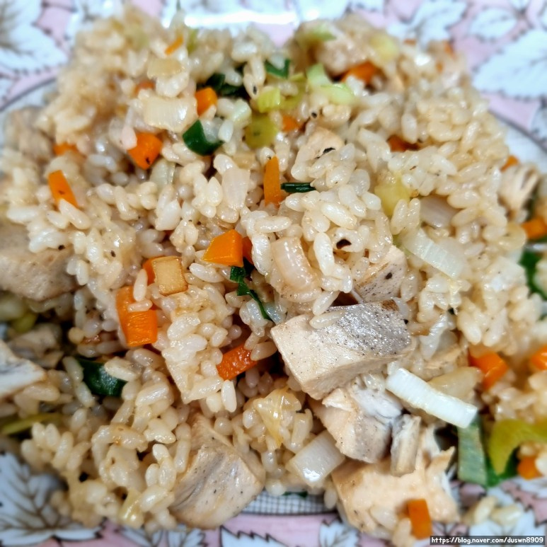 Arroz Frito de Pechuga de Pollo con Pollo Sous Vide de Costco